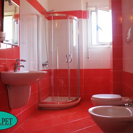 Helpet Guest house Radhime