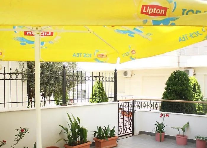 Helpet Guest house Radhime