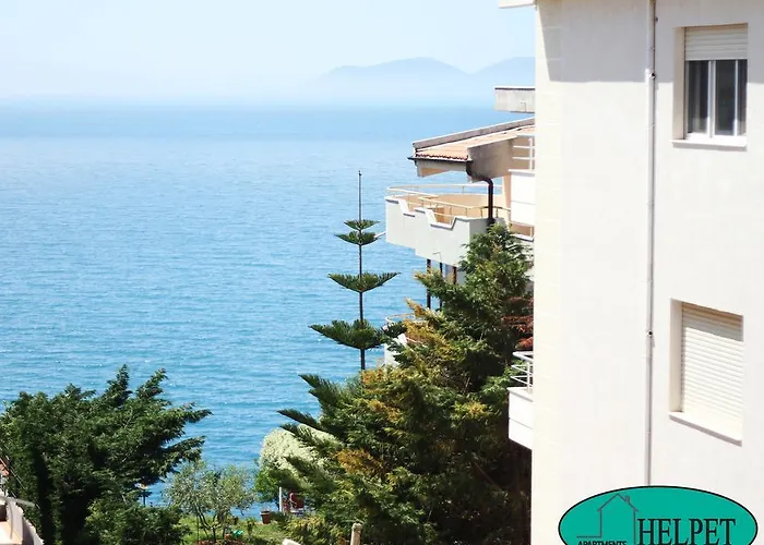 Helpet Guest house 2*